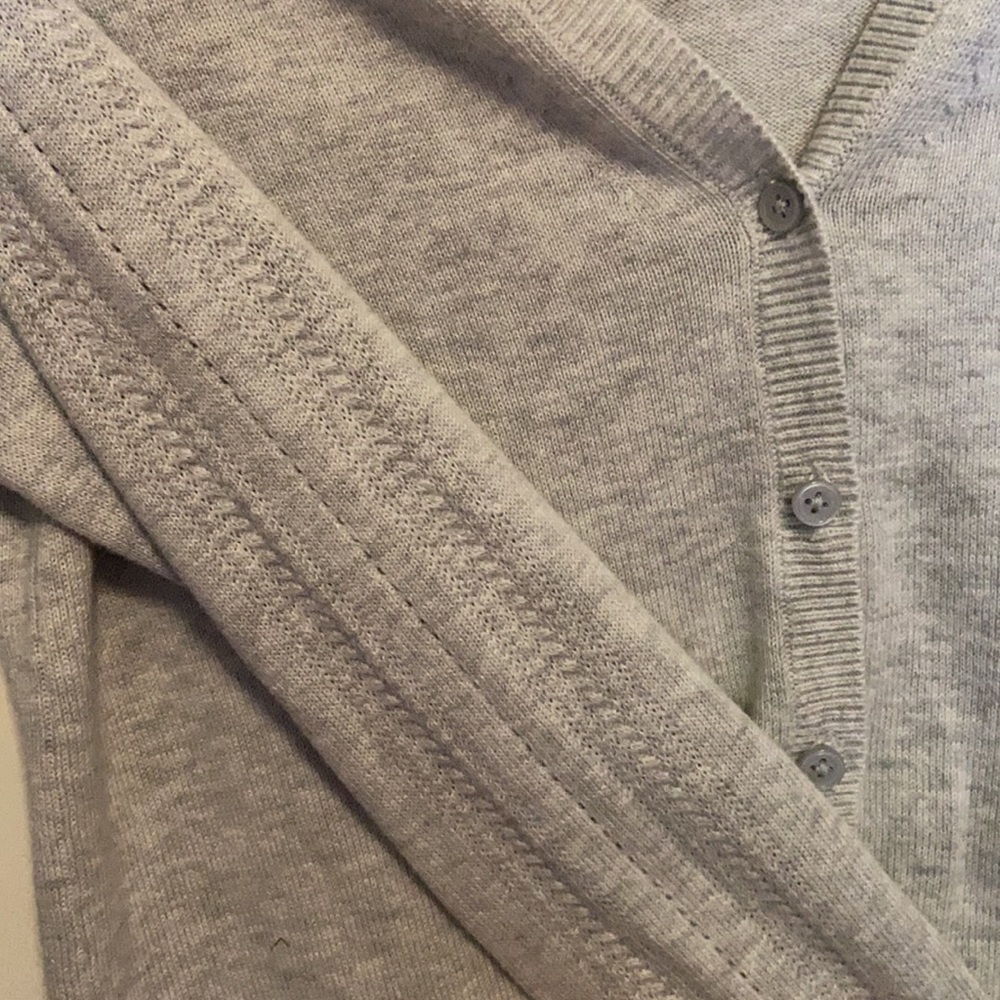 Banana Republic soft gray cardigan size XXS Petite - Picture 2 of 4